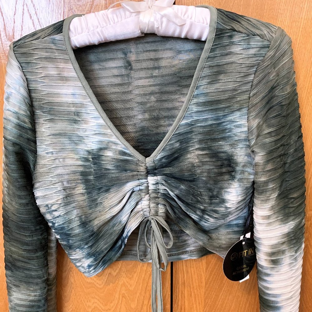 Fit In Premium Fashion Product, Small,   Light & Dark Green